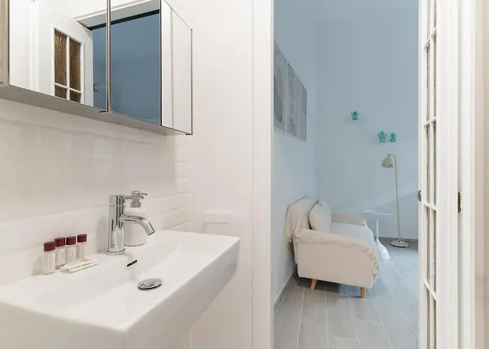 Guesthost - Patio Varesina Apartmán *