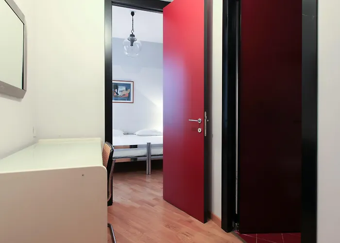 Vip's Hotel *