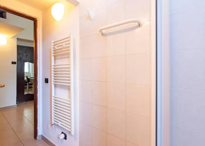 Deluxe Studio, Wi-fi, Self Check-in, Air Condition מילאנו