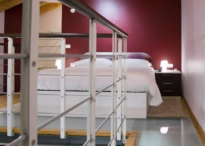 Versoverde Alzaia Naviglio Grande Otel 4*