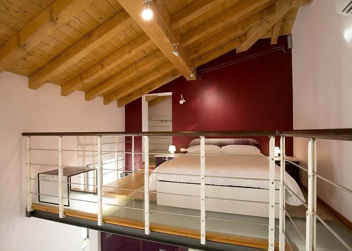 Versoverde Alzaia Naviglio Grande 4*