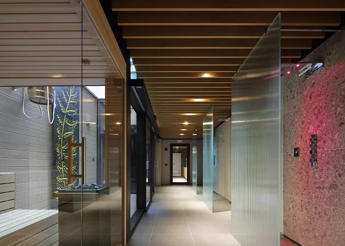 Otel Versoverde Alzaia Naviglio Grande Milano