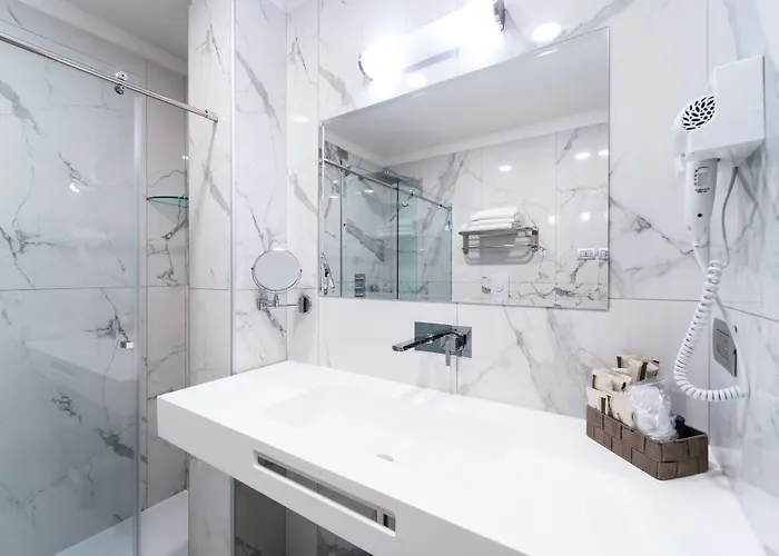 Castello 3* Μιλάνο