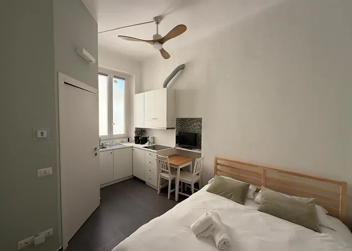 아파트 Monolocale In Via Cadore 2 - Duomo *