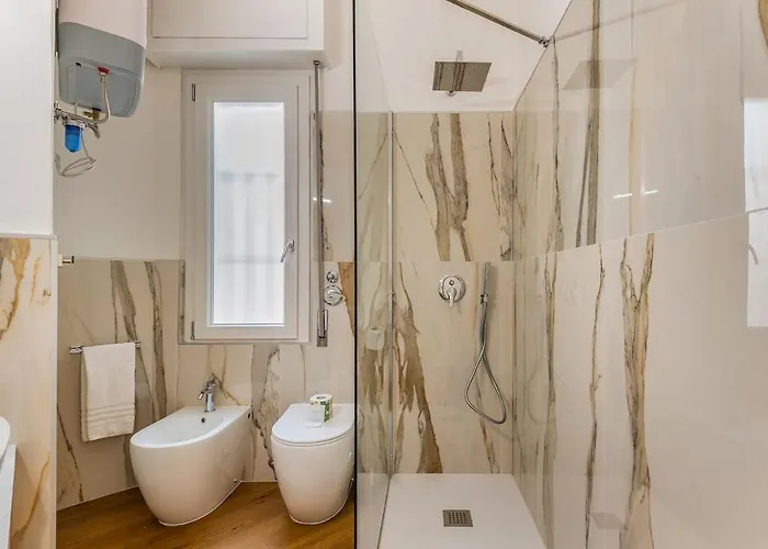 Metro A 3 Min-duomo A 8 Min-wi-fi-ac-smarttv Apartamento *