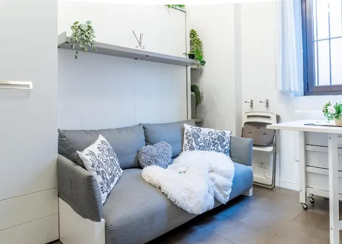 Close Station New Mini Loft Ac Wifi Apartament