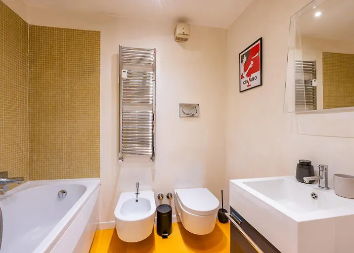 Daire Elegant Nest - Close To Duomo