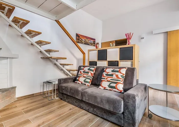 Sant Ambrogio-centre Of The Town-castle 1min-duomo4 Min Apartamento