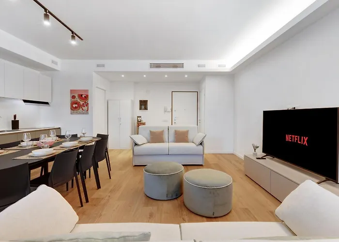 شقة Luxury New - Stazione Garibaldi A 5 Minuti *