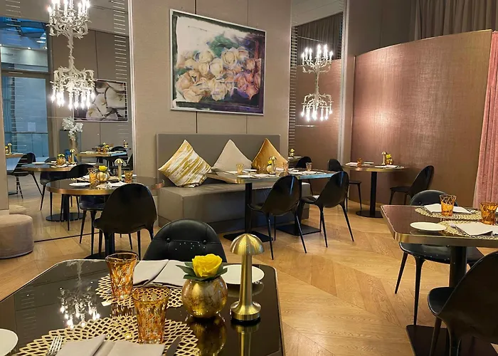 Rosa Grand - Starhotels Collezione 4* Милан