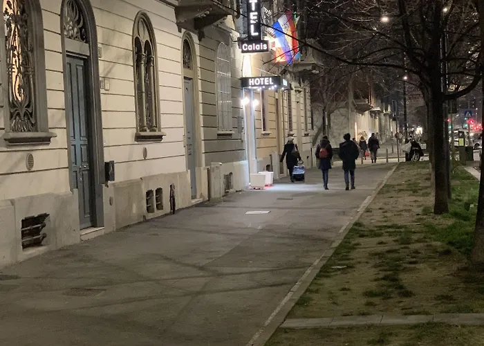 ホテル Boutique Calais