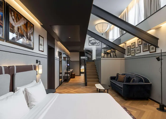 Palazzo Touring Club Milan, A Radisson Collection Otel 5*