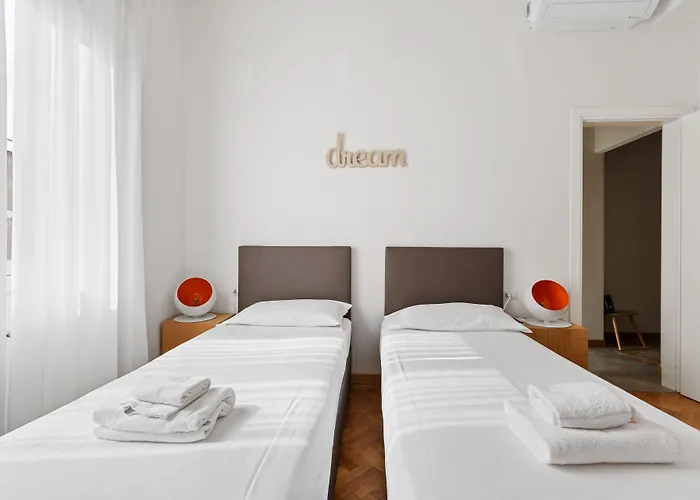 Vittoria Apartamento Milán