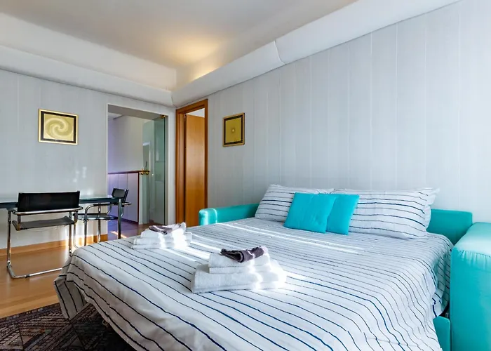 The Metropolitan Cozy Near Duomo + Wifi 米兰