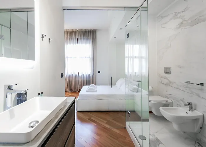 San Babila Executive - Discover The Historic Centre Of * Милан