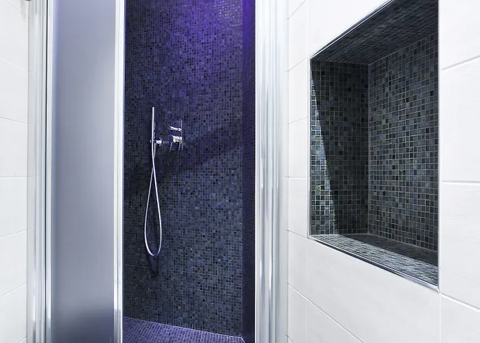 Italianway Easy - Piazza Firenze 4 *