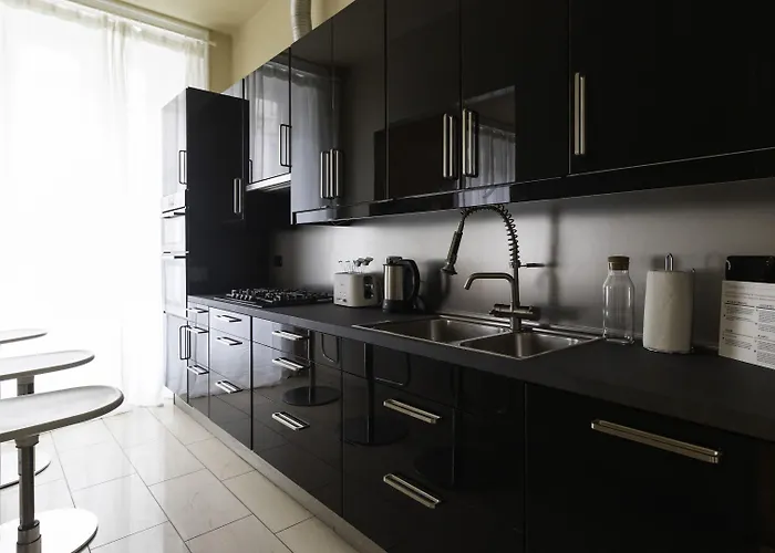 Italianway - The B Village New Appartement *