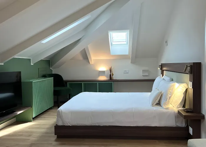 Boutique Martini 17 호텔 3*