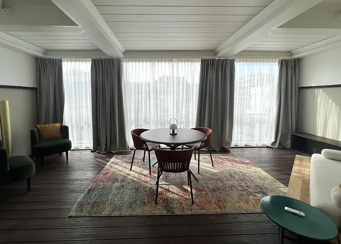 Boutique Martini 17 3*