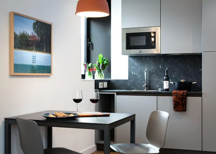 Co99 Art Building Apartahotel 4*