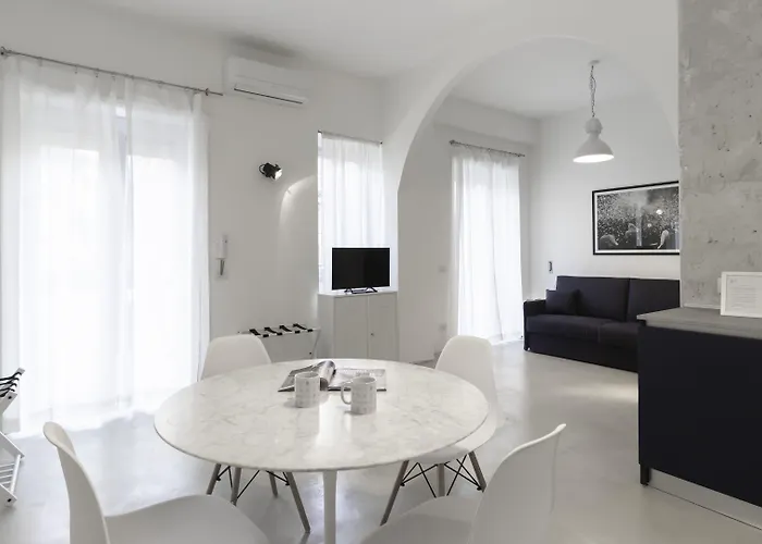 Appartement Italianway - Piazza Niccolo Tommaseo 2a Milaan