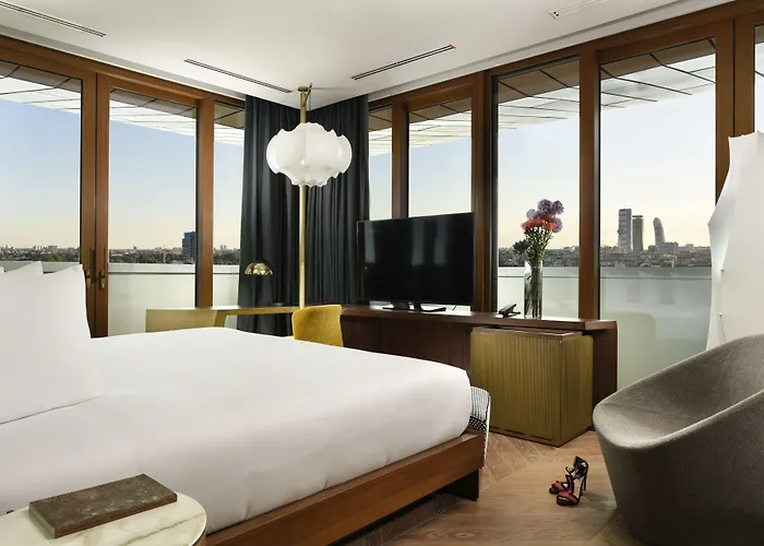 Verticale | Esperienze Otel Milano