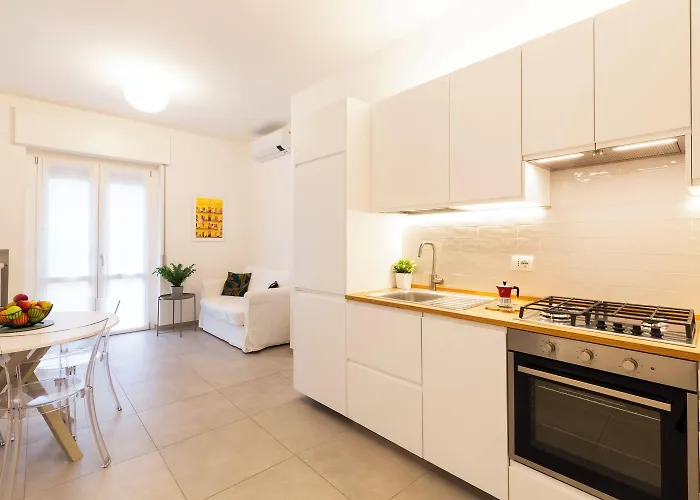 Brenta Floor - Mm3 Yellow Line Daire