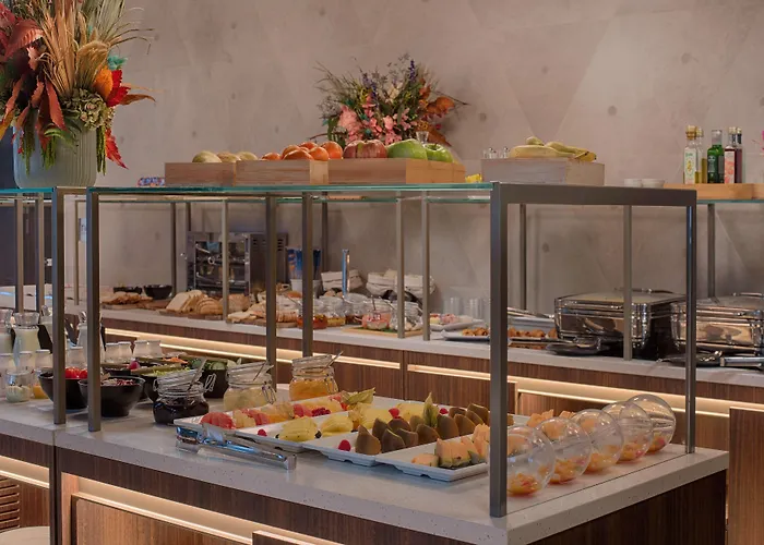 Nh Buenos Aires Hotel *