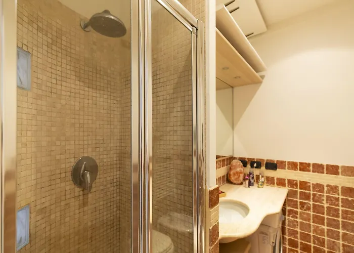 Pit Stop - Navigli Apartman *