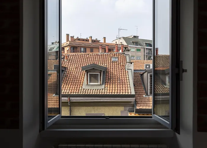 Pit Stop - Navigli * Milánó