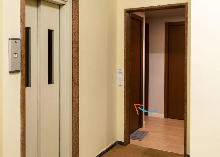 Charme Apartment *