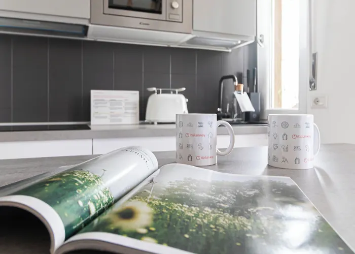 Italianway - Lorenteggio 30 מילאנו