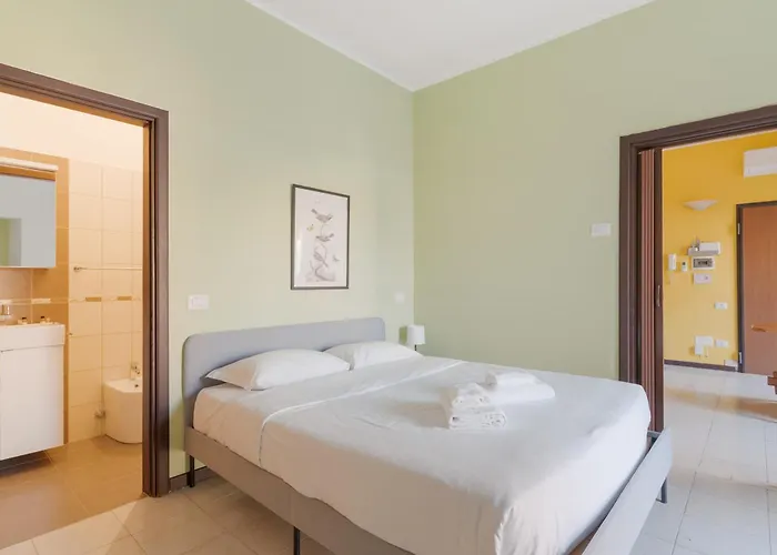 Lägenhet Guesthost - Piccola Bicocca Comfy Flat