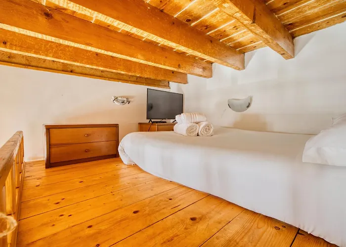 Frisi 3 Bright Cozy - Porta Venezia Apartment