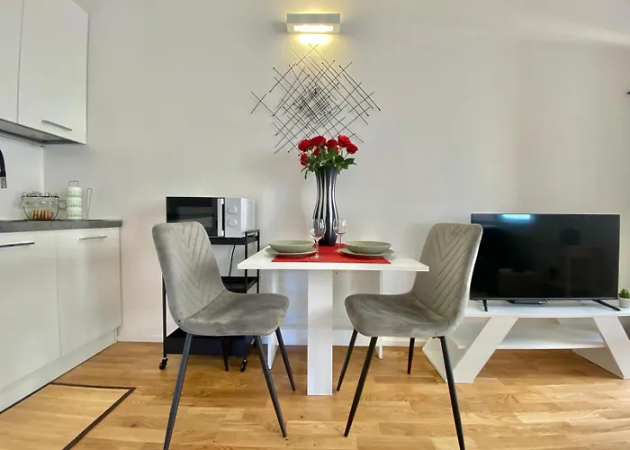 Appartement Albani Life, Stile & Comfort In Soluzione Silenziosa E Indipendente, Comoda Per Stadio San Siro, Rho Fiera E Life *