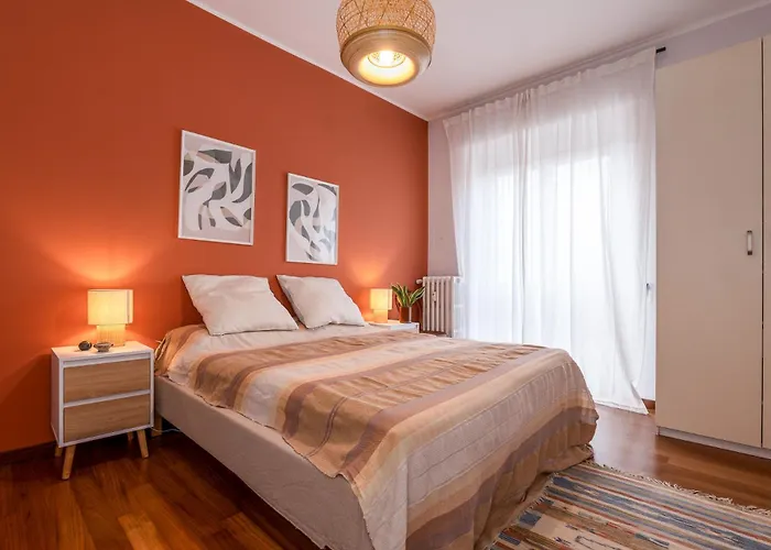 Sesto Sole - Wide 6th Floor - Near Prada-bocconi-ieo شقة ميلان
