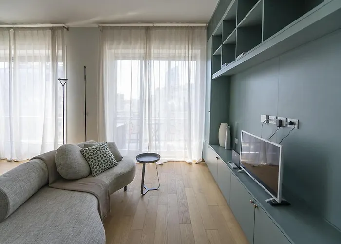 Skyline View In Heart Of Appartement *