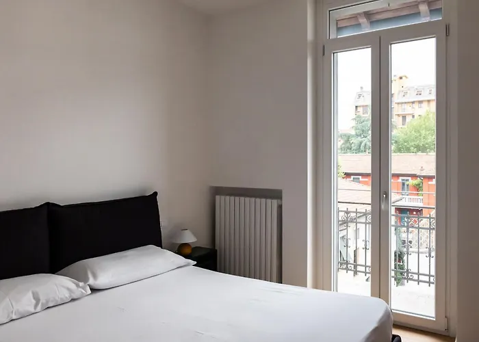 Luminoso Trilocale Con Ampio Terrazzo - Mirable Pm Apartman