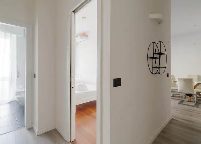 Guesthost - Lorenteggio Charming Flat 公寓 米兰