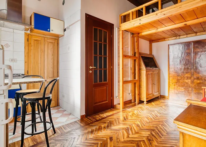 Frisi 3 Bright Cozy - Porta Venezia Apartment