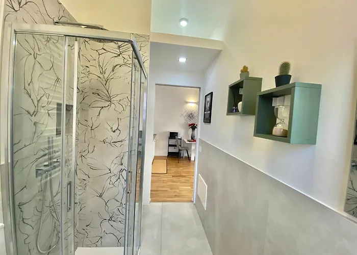 Albani Life, Stile & Comfort In Soluzione Silenziosa E Indipendente, Comoda Per Stadio San Siro, Rho Fiera E Life Appartement *