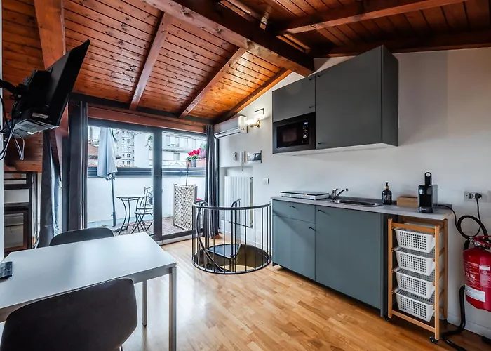 Anglia, Smartstay - Amendola, Fiera, Ospedale San Luca Apartmanhotel 3*