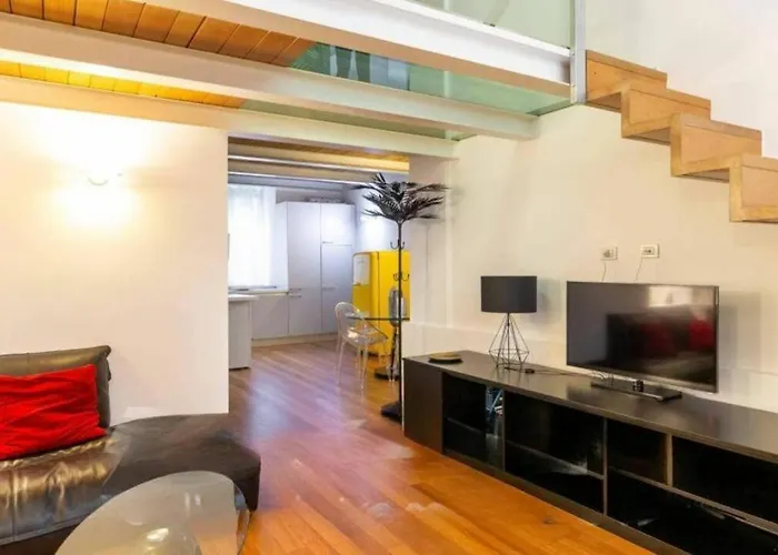 شقة Design Loft Paolo Sarpi - Monumentale - Metro M5 *