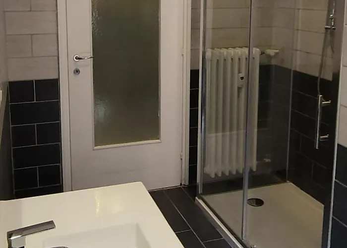 Apartmán Cozy & Contemporary 2 Bdrm 1 Bthrm In Citta Studi