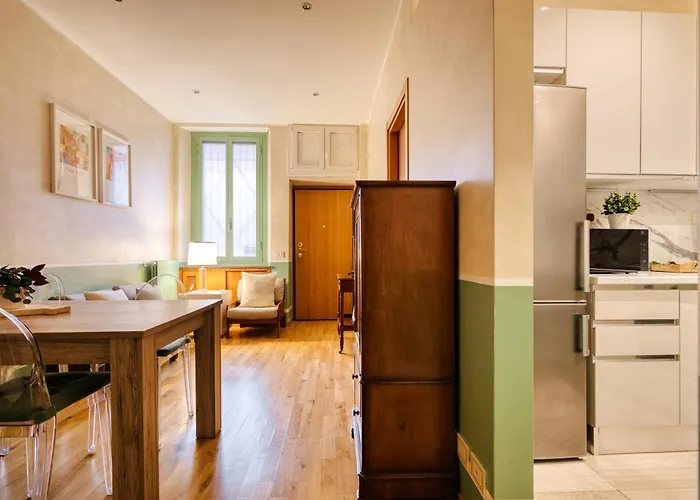 Appartement Elegant Three In Porta Romana By Mastery