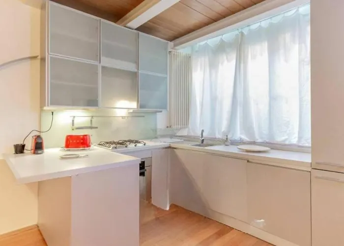 شقة Design Loft Paolo Sarpi - Monumentale - Metro M5 *