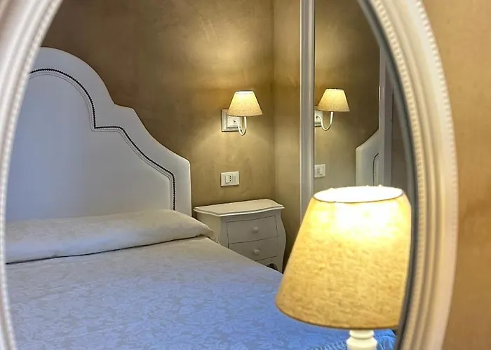 Boutique Calais * ミラノ