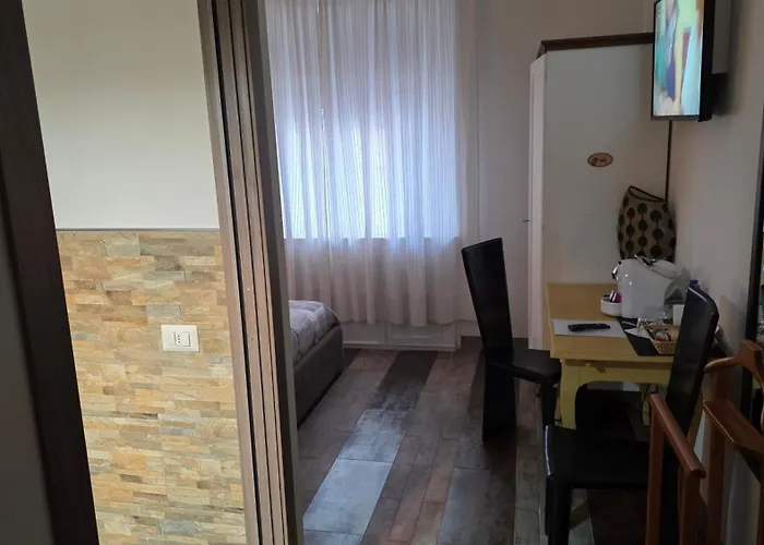 Alojamento de Acomodação e Pequeno-almoço Sansiromilano Beboscar It Milão