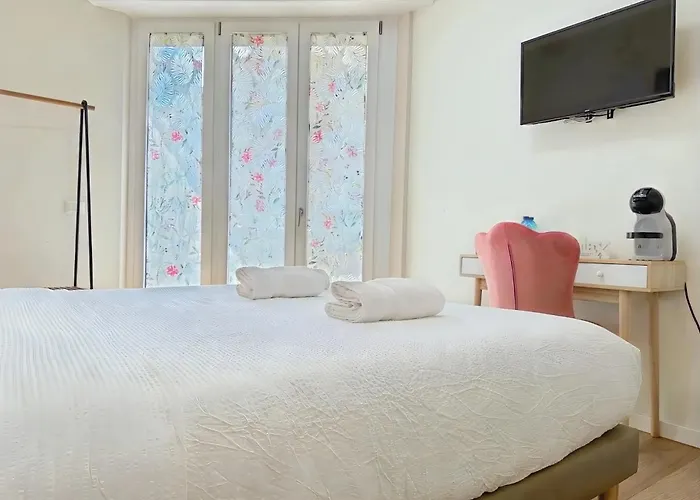 La Maison De San Siro Bed and Breakfast 4*