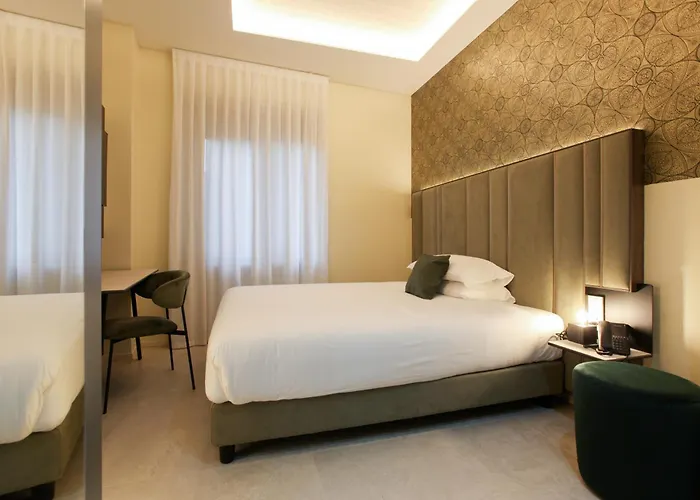 The Floor 3* Milán